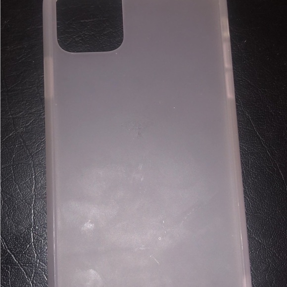 11 Pro max OtterBox case and clear Amazon case - Picture 9 of 10